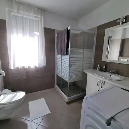 شقة To Apartman *